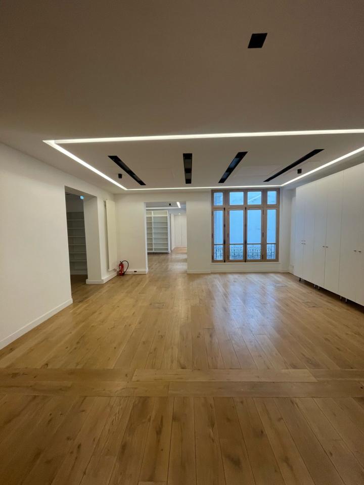 Bureau Paris 170m² Location bureau Paris OLBUR2531788 2